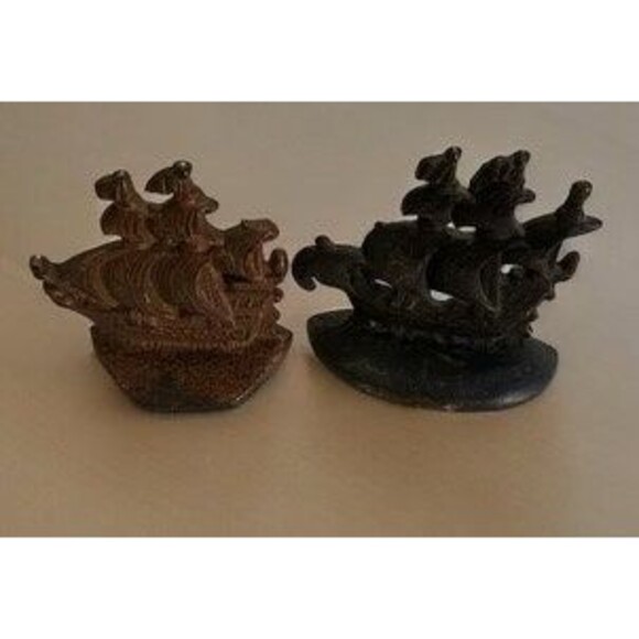 Vintage Cast Iron Spanish Galleon Bookends,Sailing Ship Bookends or door stops - Picture 2 of 4